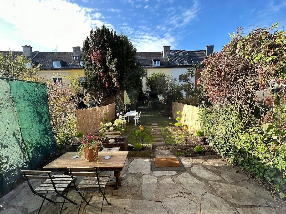 Nest & Rest Garden Stay With Free Parking Salzburgo Pensión