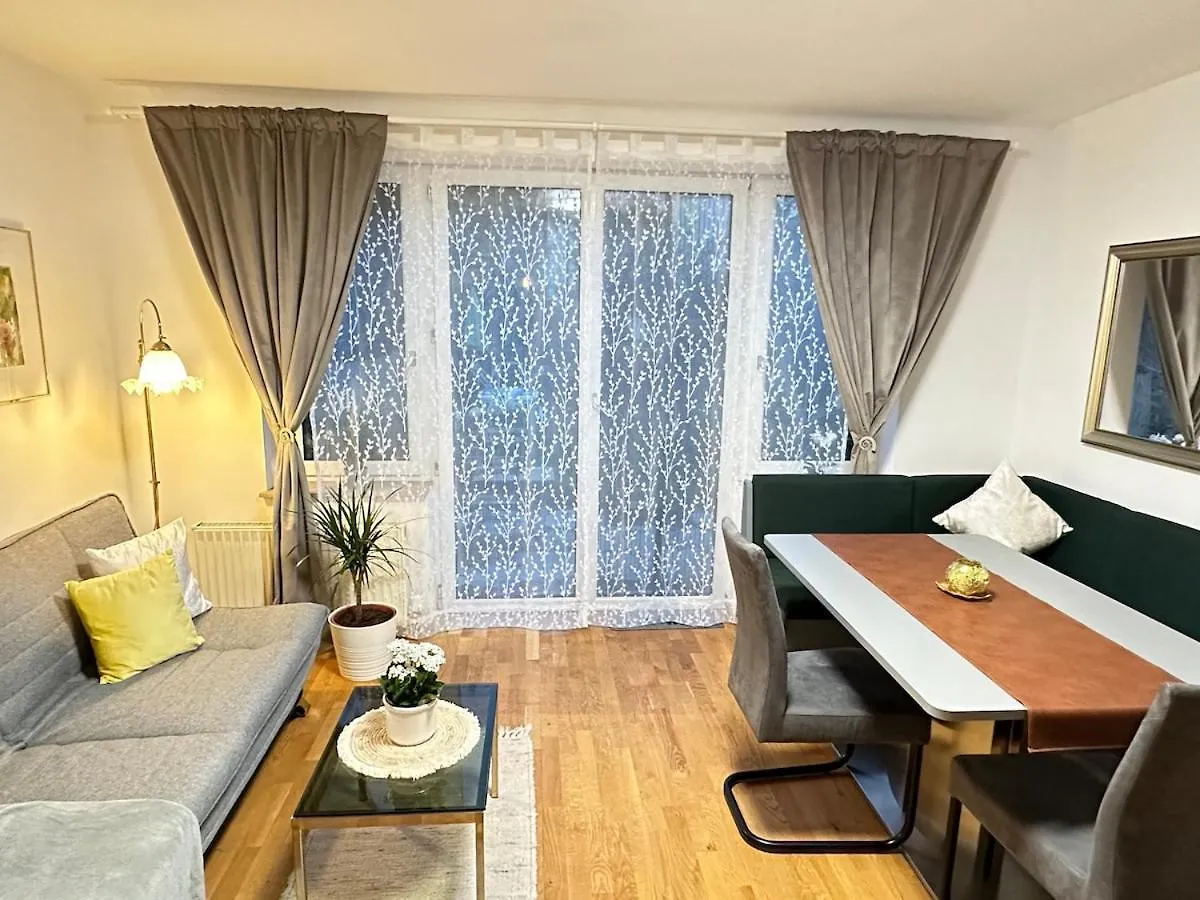 Nest & Rest Garden Stay With Free Parking Salzburgo Austria