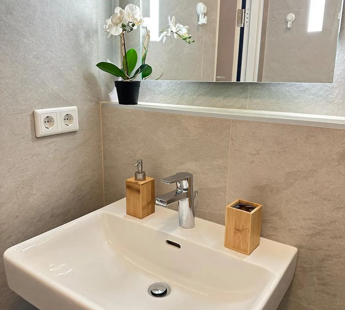 Nest & Rest Garden Stay With Free Parking Salzburgo Austria