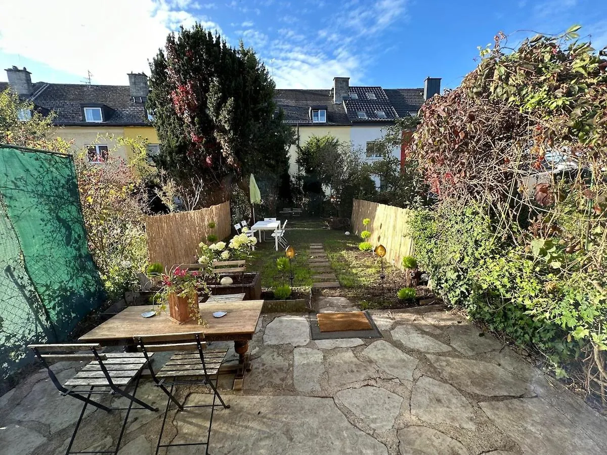 Guest house Nest & Rest Garden Stay With Free Parking Salzburg