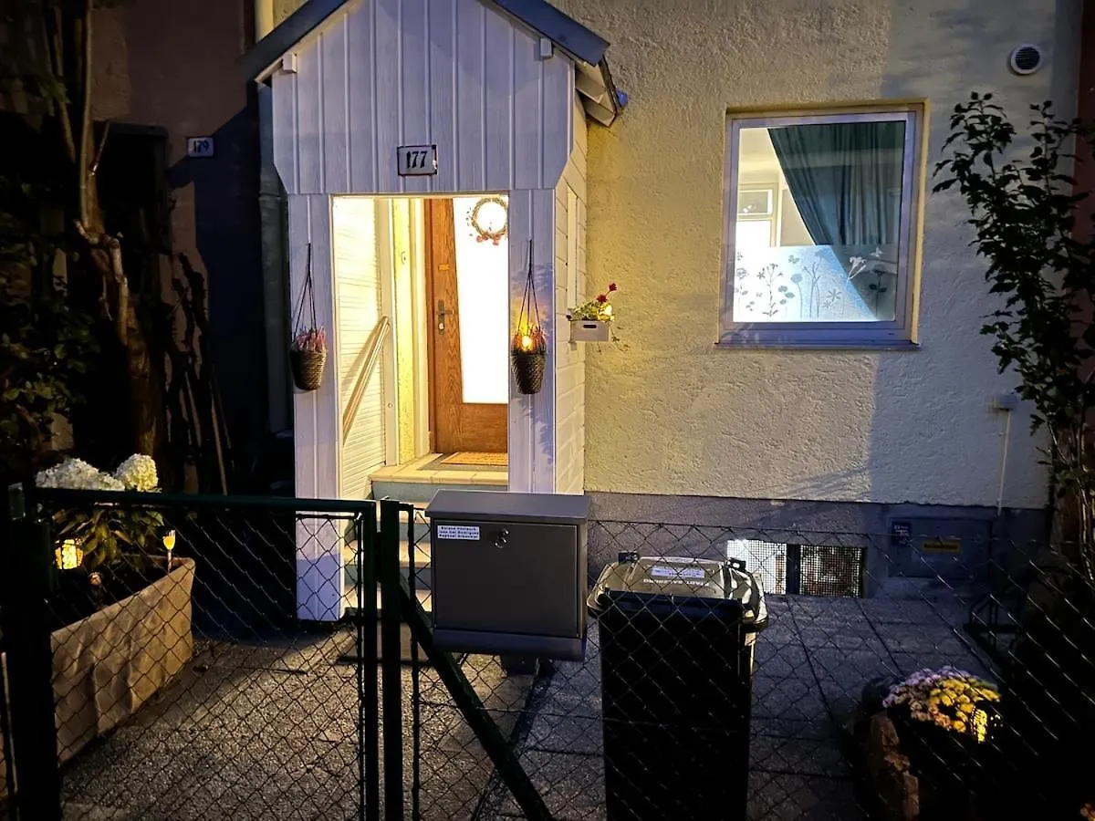 Nest & Rest Garden Stay With Free Parking Salzburgo 0*,