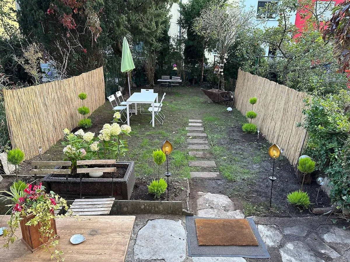 Nest & Rest Garden Stay With Free Parking Salzburgo Pensión